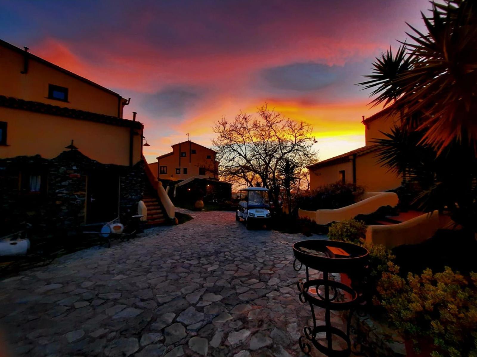 Gasthaus Il Borgo Della Marinella Amantea Exterior foto